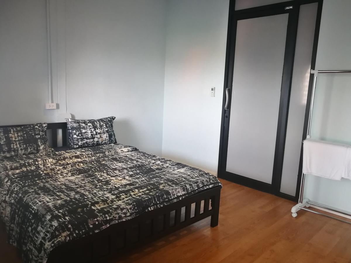 Wj Hostel กรุงเทพมหานคร ภายนอก รูปภาพ