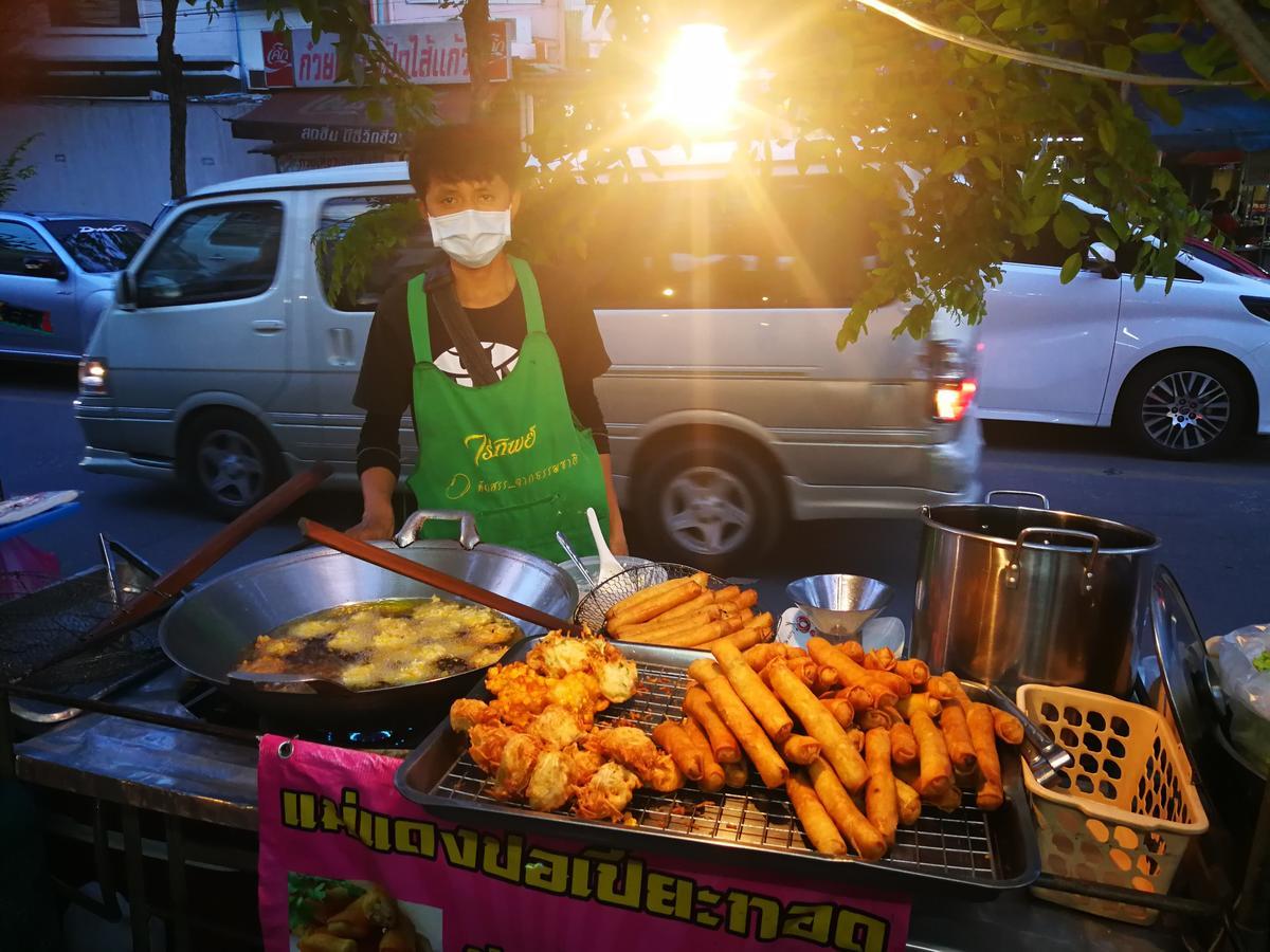 Wj Hostel กรุงเทพมหานคร ภายนอก รูปภาพ