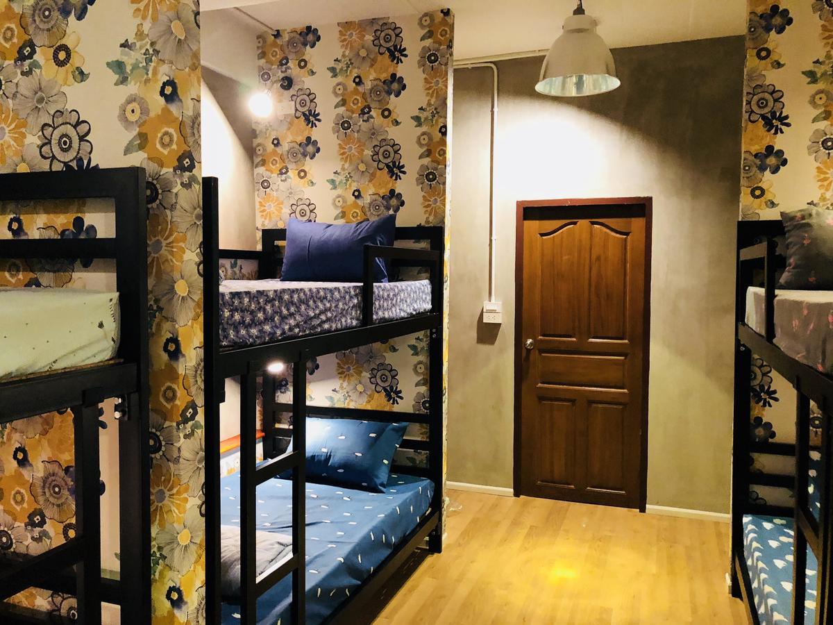 Wj Hostel กรุงเทพมหานคร ภายนอก รูปภาพ